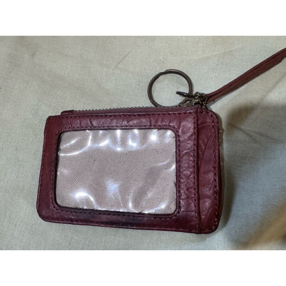 American Leather Co. Burgundy Zip-Around Wallet Tooled Pattern Key Ring - Picture 2 of 5
